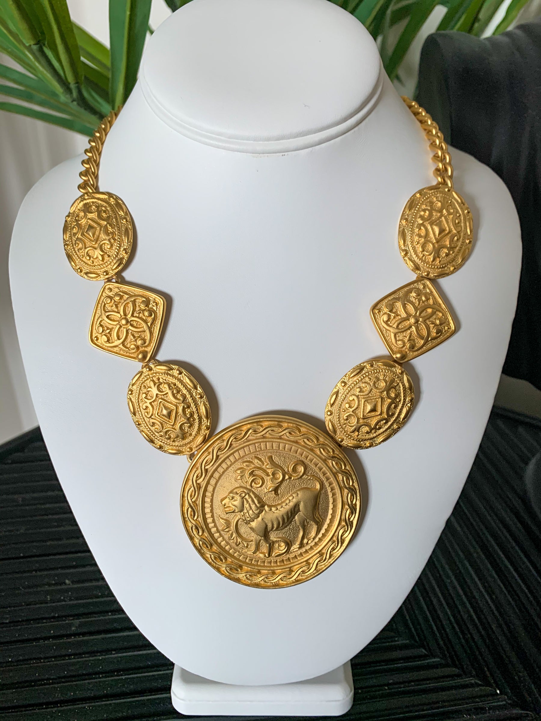 Vintage Brushed Gold Tone Lion Medallion Necklace