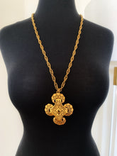 Vintage 1980's Trifari Gold Medallion Necklace