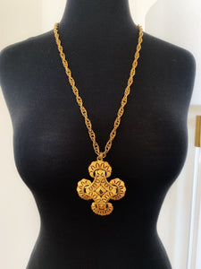 Vintage 1980's Trifari Gold Medallion Necklace