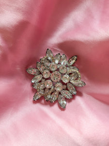 Dazzling Vintage 1950's Weiss Brooch